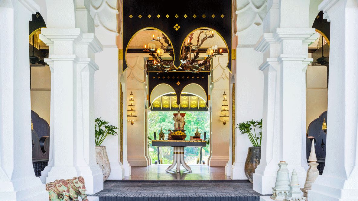 entrance hall-rosewood luang prabang laos