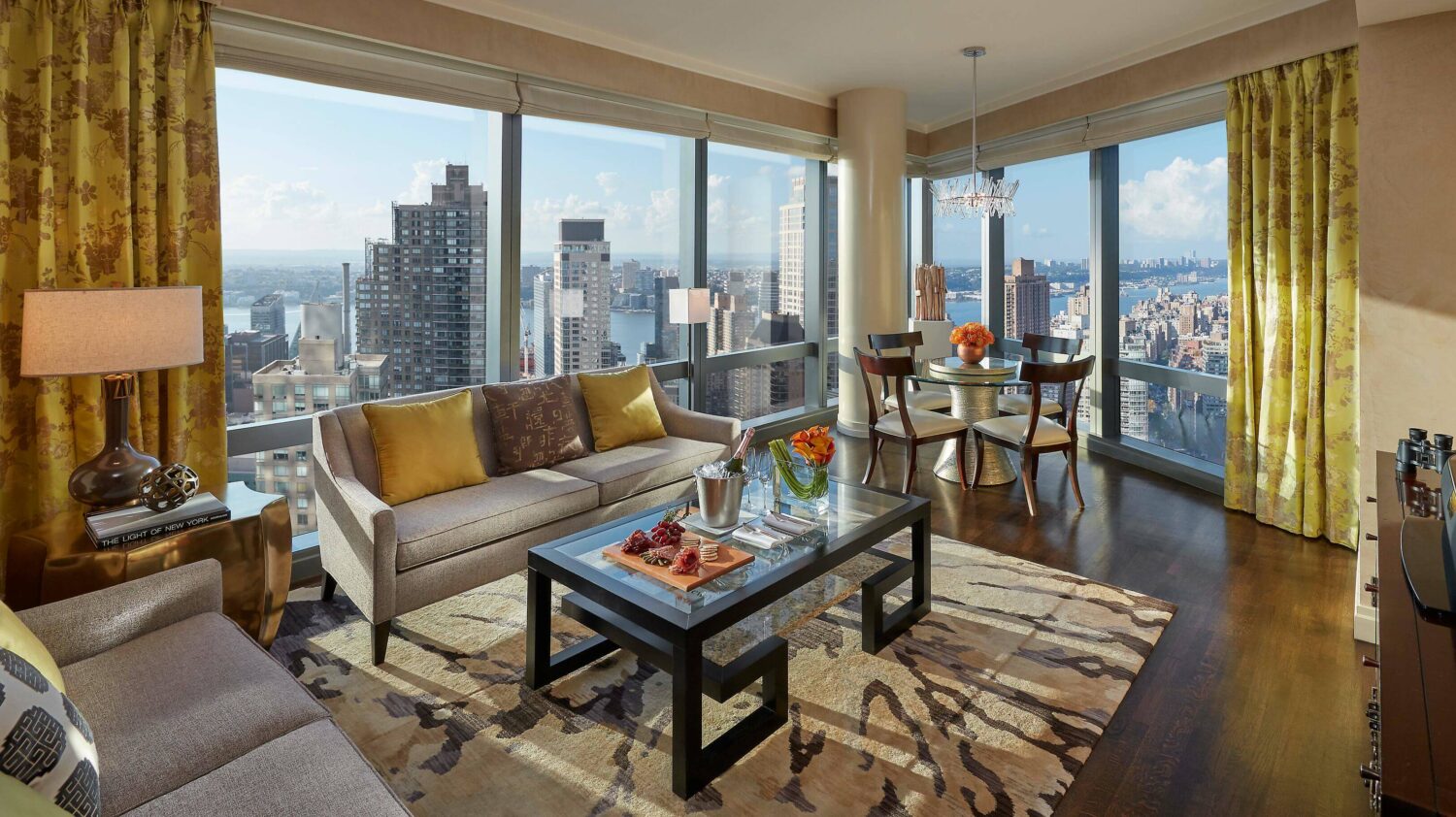 Most Romantic Hotels In Nyc With A View Visit Perfect Bersamawisata